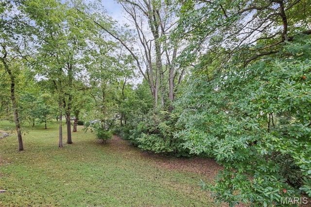 116 Lotus Drive, Edwardsville, IL 62025