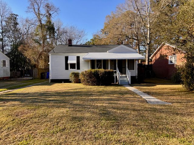 2652 Hull Street, North Charleston, SC 29405