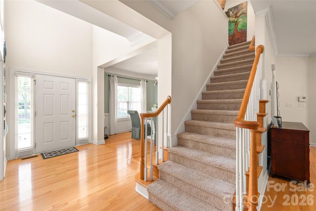 10512 Kilchurn Court, Charlotte, NC 28277