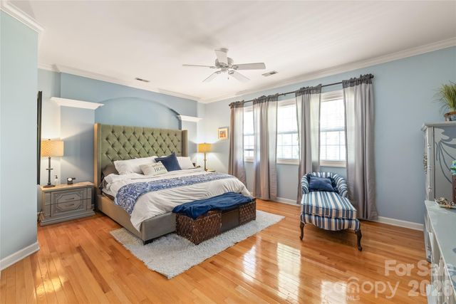 10512 Kilchurn Court, Charlotte, NC 28277