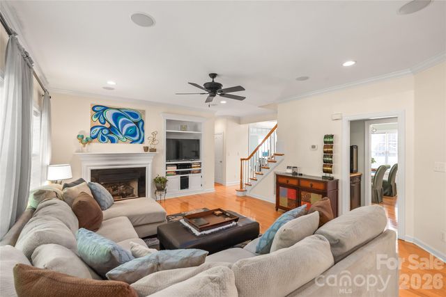 10512 Kilchurn Court, Charlotte, NC 28277