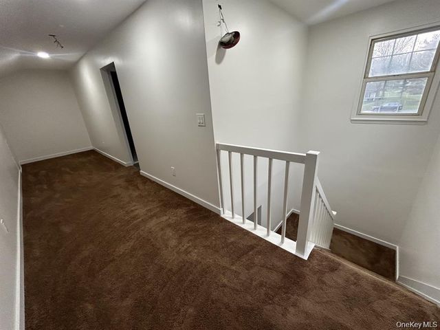 5 Norfolk Court, Coram, NY 11727