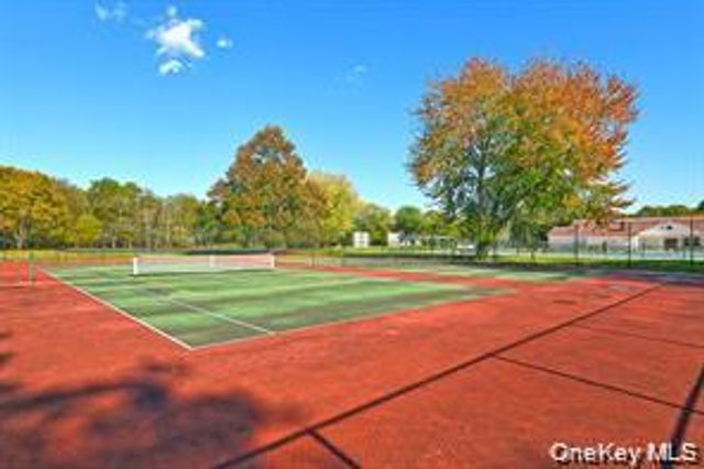 5 Norfolk Court, Coram, NY 11727