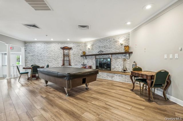 5 Norfolk Court, Coram, NY 11727