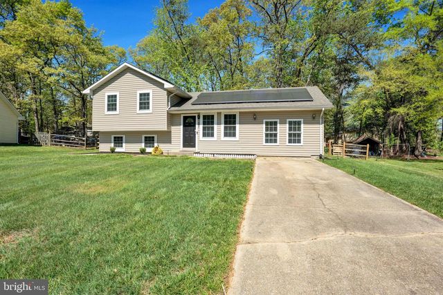 3033 BLACKLAND CT, Waldorf, MD 20602