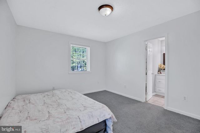 3033 BLACKLAND CT, Waldorf, MD 20602