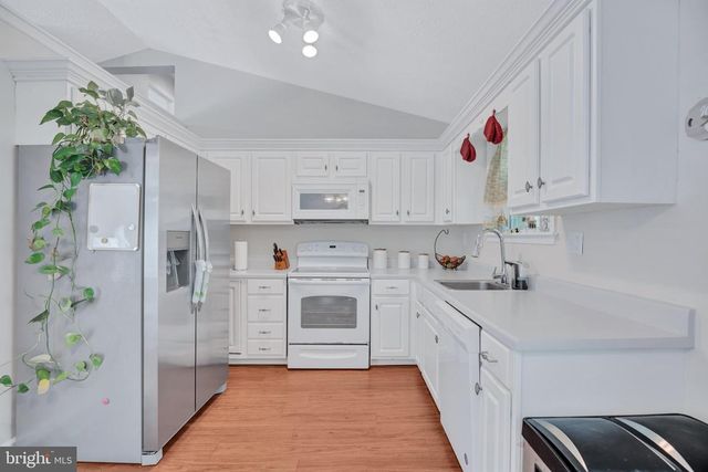 3033 BLACKLAND CT, Waldorf, MD 20602