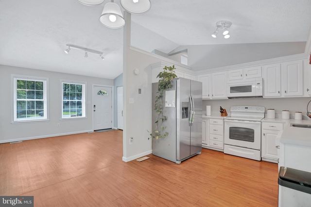3033 BLACKLAND CT, Waldorf, MD 20602