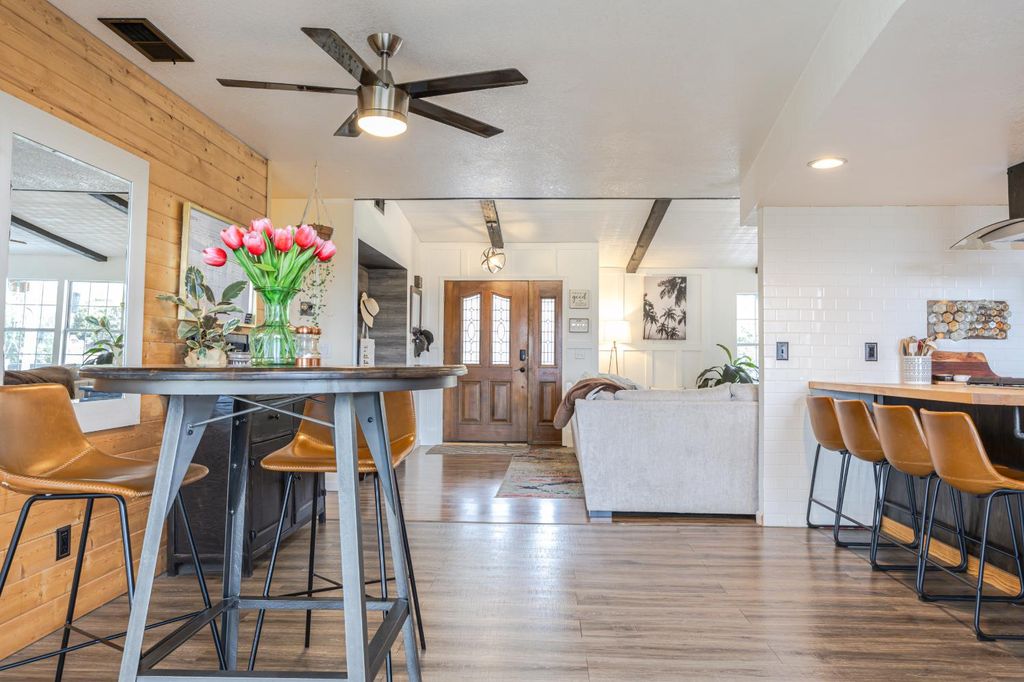 Image 24 of property listing at 28977 Long Hollow Court N, Coarsegold, CA 93614