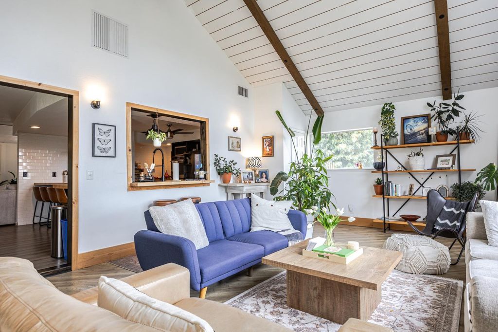 Image 26 of property listing at 28977 Long Hollow Court N, Coarsegold, CA 93614