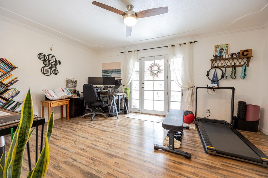 Image 34 of property listing at 28977 Long Hollow Court N, Coarsegold, CA 93614