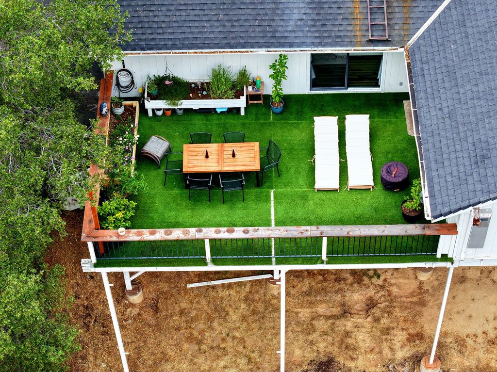 Image 49 of property listing at 28977 Long Hollow Court N, Coarsegold, CA 93614