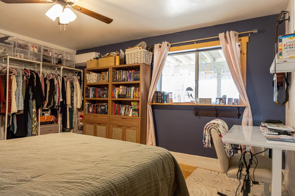 Image 68 of property listing at 28977 Long Hollow Court N, Coarsegold, CA 93614