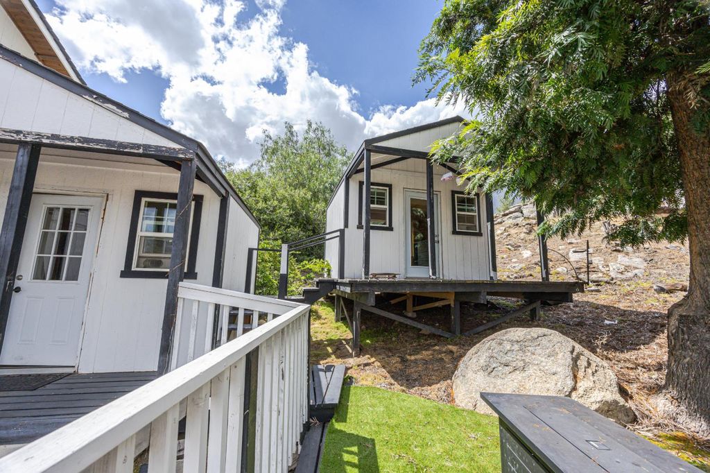 Image 72 of property listing at 28977 Long Hollow Court N, Coarsegold, CA 93614