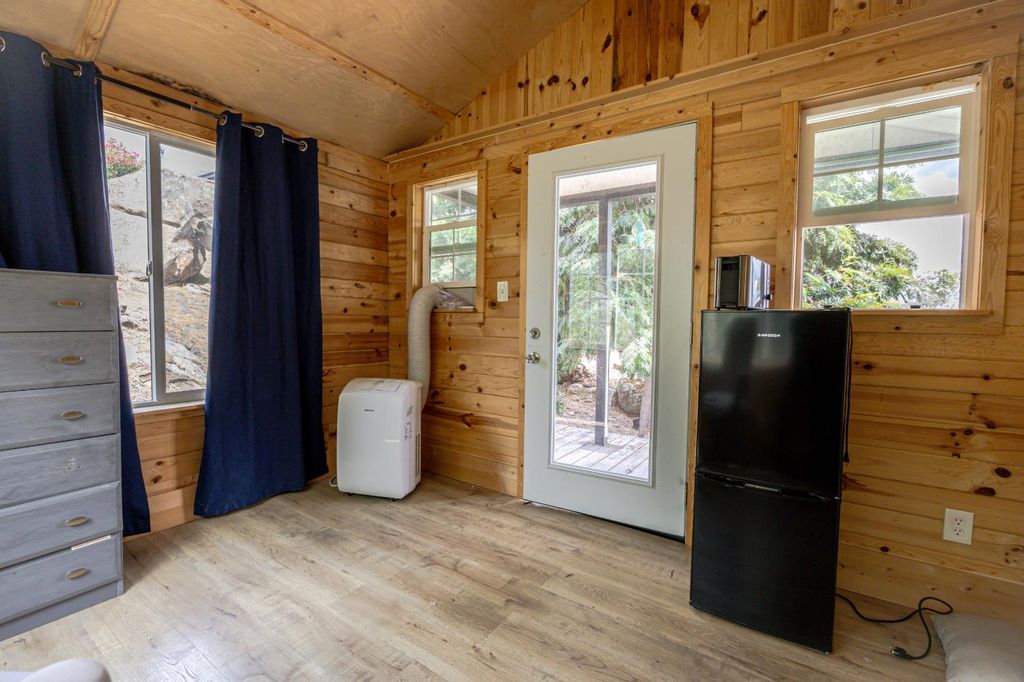 Image 75 of property listing at 28977 Long Hollow Court N, Coarsegold, CA 93614