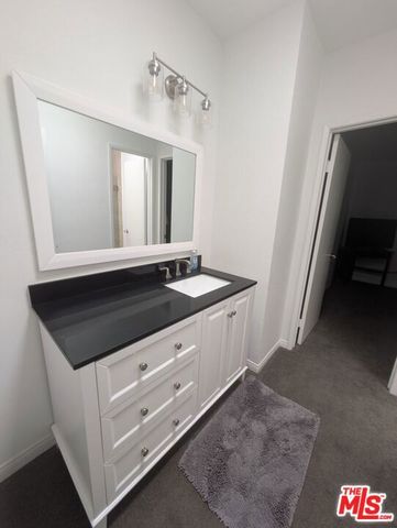 10600 Holman Avenue 11, Los Angeles, CA 90024