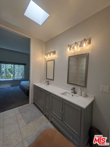 10600 Holman Avenue 11, Los Angeles, CA 90024