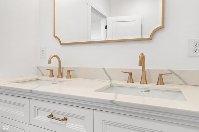 1158 Burdsal Parkway, Indianapolis, IN 46208