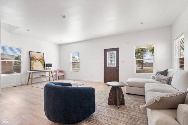 1158 Burdsal Parkway, Indianapolis, IN 46208