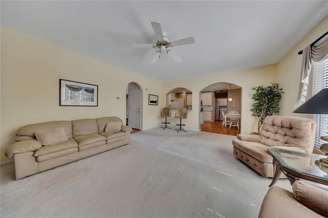 3007 Ironhill Way, Woodstock, GA 30189