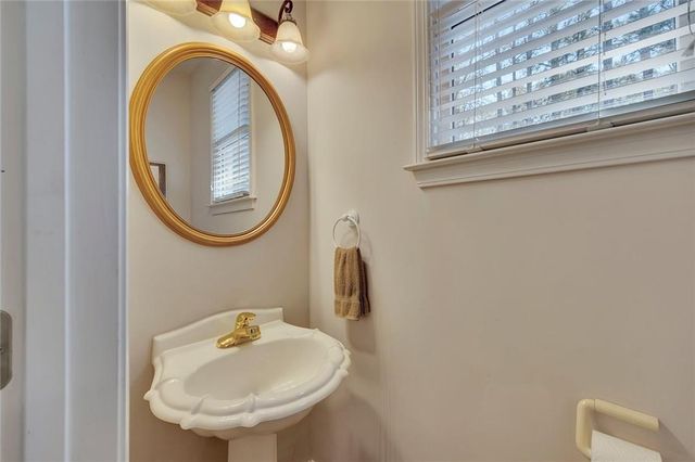 3007 Ironhill Way, Woodstock, GA 30189