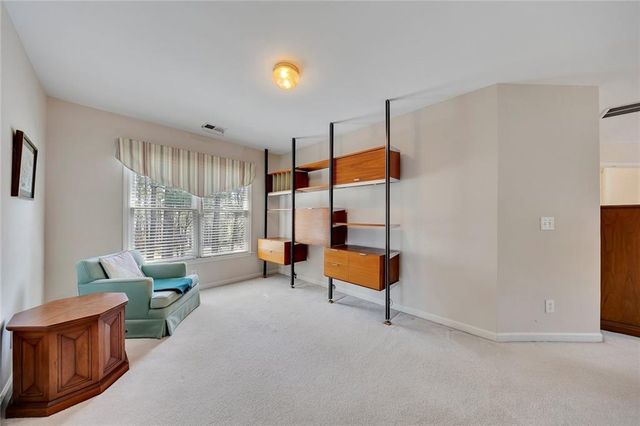 3007 Ironhill Way, Woodstock, GA 30189