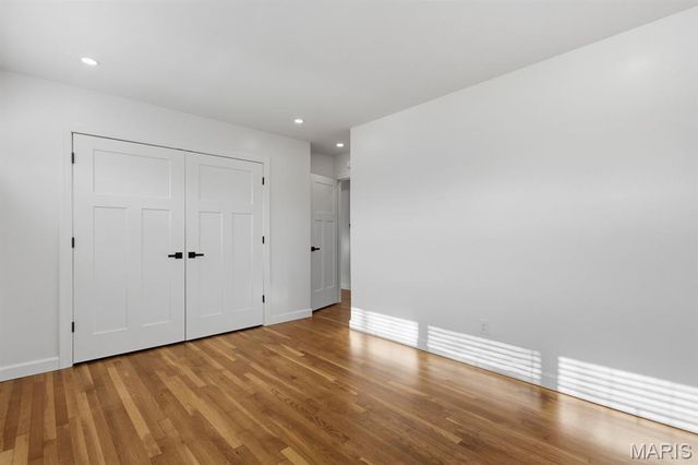 411 Tanglewood Drive, St Louis, MO 63124