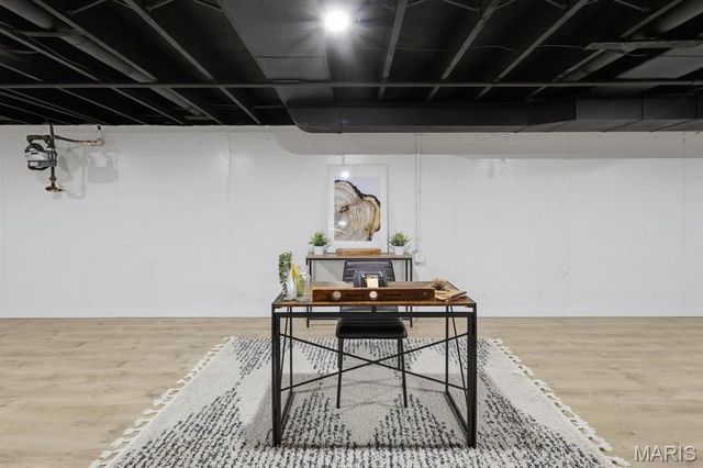 411 Tanglewood Drive, St Louis, MO 63124