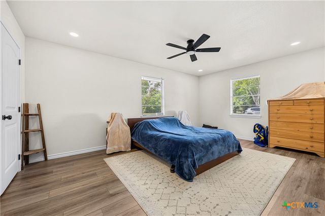 1025 Terra Alta Drive, Belton, TX 76513
