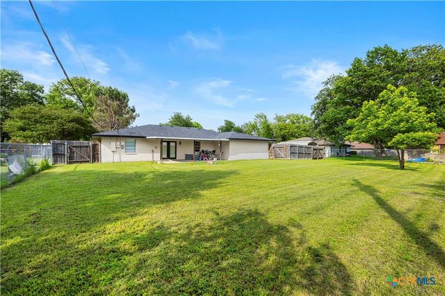 1025 Terra Alta Drive, Belton, TX 76513