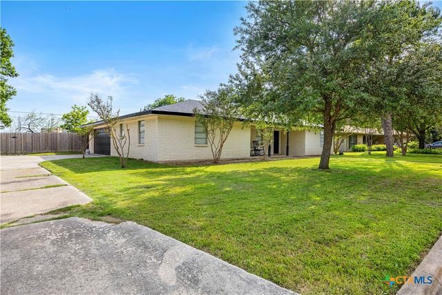 1025 Terra Alta Drive, Belton, TX 76513