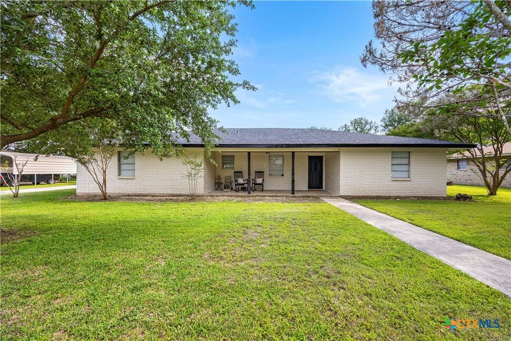 1025 Terra Alta Drive, Belton, TX 76513