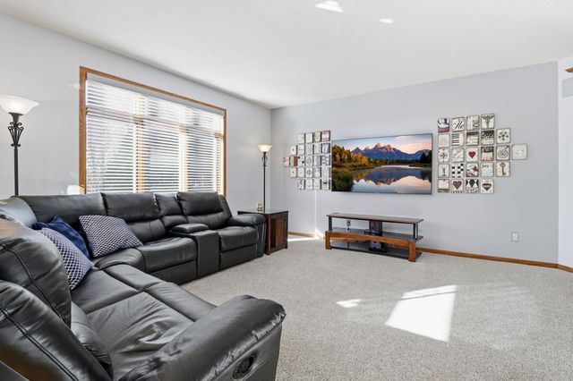 14684 Landau Lane NE, Prior Lake, MN 55372