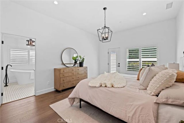 827 N Lamer, Burbank, CA 91506