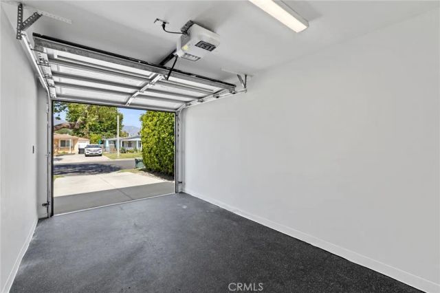 827 N Lamer, Burbank, CA 91506