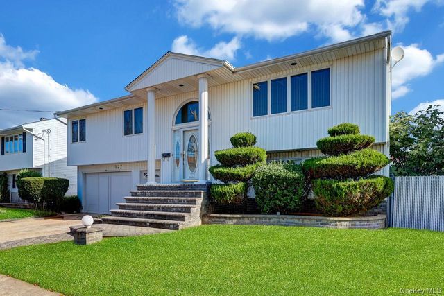 3727 Oceanside Road E, Oceanside, NY 11572