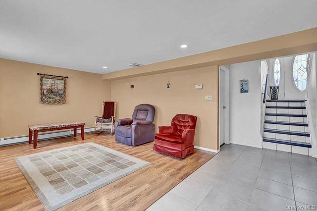 3727 Oceanside Road E, Oceanside, NY 11572