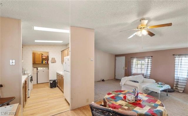 641 West Elderberry Street, Pahrump, NV 89048