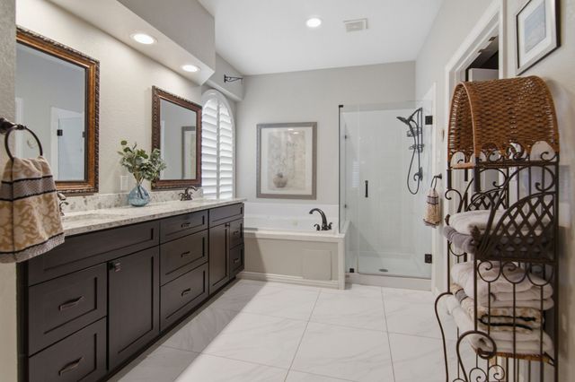 2702 Pinehurst Drive, Grapevine, TX 76051