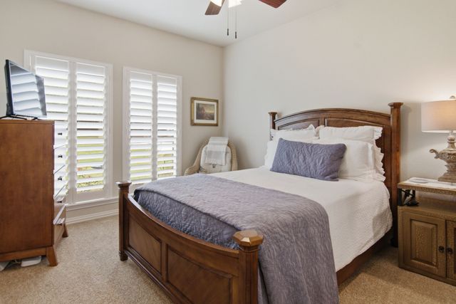 2702 Pinehurst Drive, Grapevine, TX 76051
