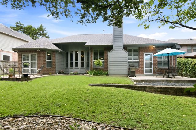 2702 Pinehurst Drive, Grapevine, TX 76051