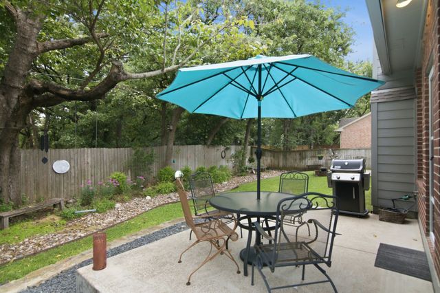 2702 Pinehurst Drive, Grapevine, TX 76051