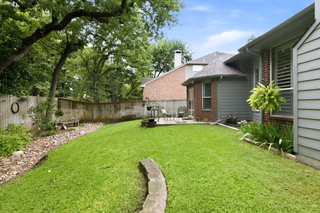 2702 Pinehurst Drive, Grapevine, TX 76051
