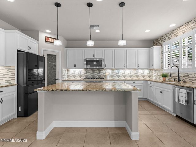 5986 Saddle Shop Court, Sparks, NV 89436