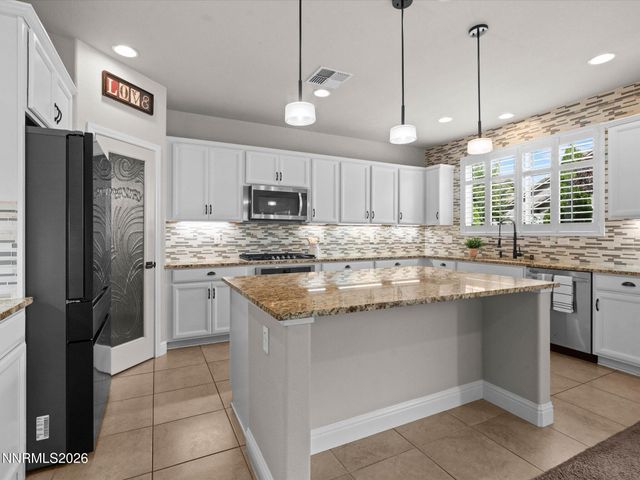 5986 Saddle Shop Court, Sparks, NV 89436