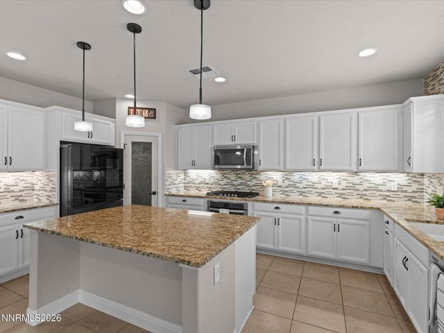 5986 Saddle Shop Court, Sparks, NV 89436