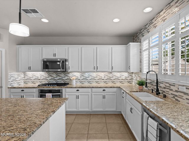 5986 Saddle Shop Court, Sparks, NV 89436