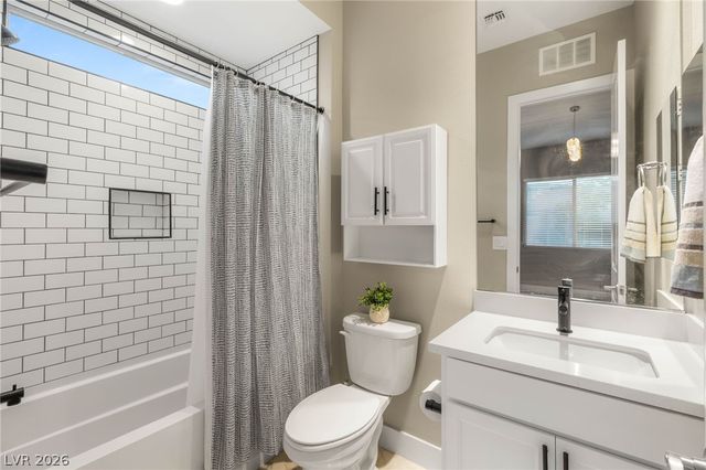 2720 Natural Rock Drive, Las Vegas, NV 89138