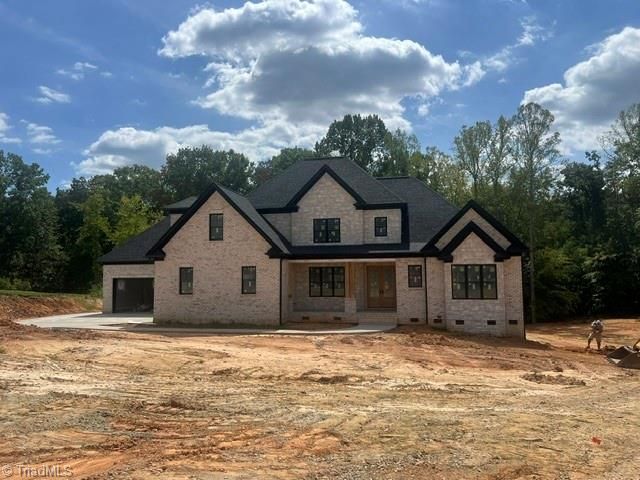 7603 Pemberley Drive, Oak Ridge, NC 27310