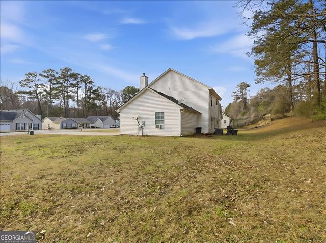 9269 Tee Trace, Riverdale, GA 30274